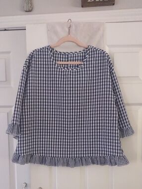 Navy and White Gingham Ruffle-Hem Blouse Size 1xl No Brand Name Like New